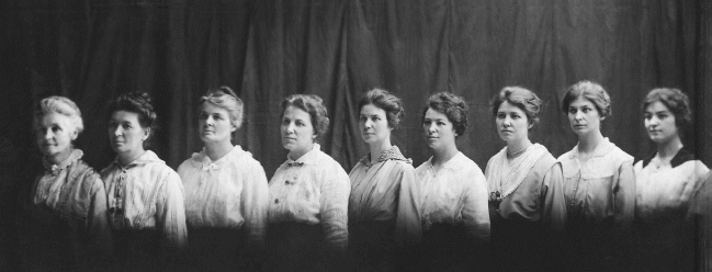 Charlotte S. Parkinson and daughters